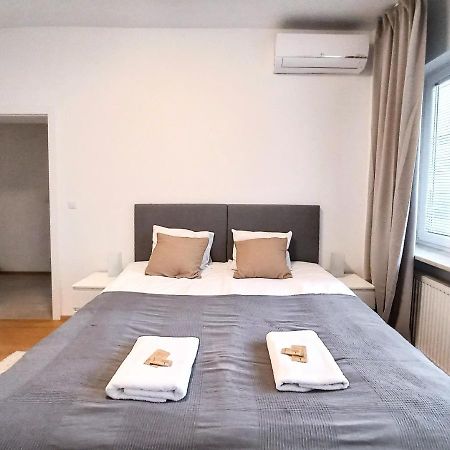 Warsaw Concierge Hoza Centrum Exteriör bild