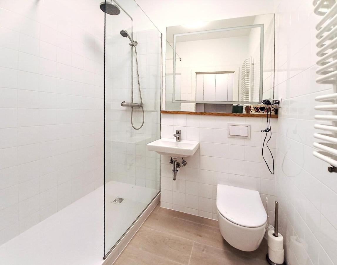 Warsaw Concierge Hoza Centrum Exteriör bild